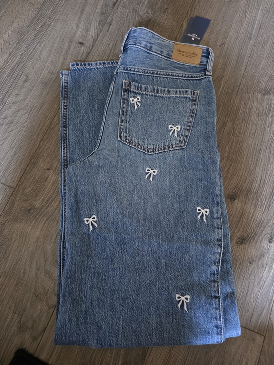 Abercrombie & Fitch Other - Abercrombie & Fitch Light Blue Straight Leg Jeans with White Embroidered Bows